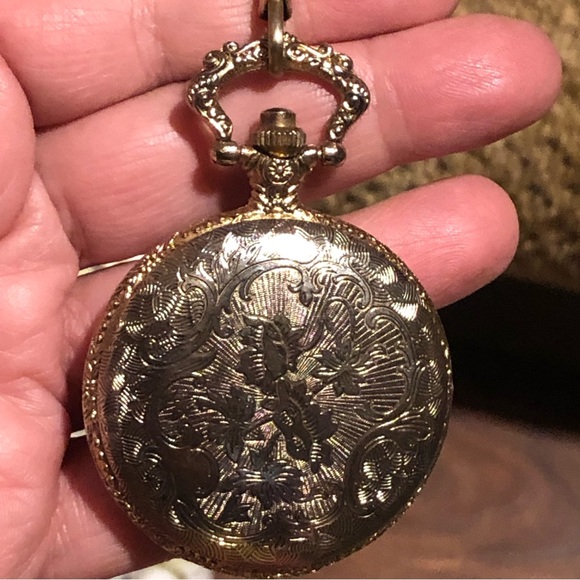 Vintage Gold Tone Pocket Watch With Fob Link Chain - Picture 3 of 13